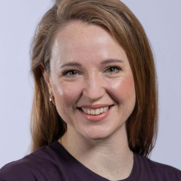 Frances Story ~Scenic Designer~